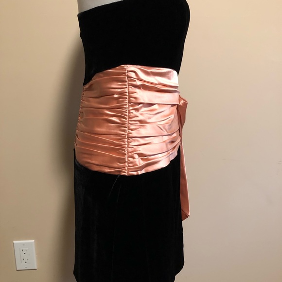 Betsy Johnson Black Velvet Dress with Bow - Picture 3 of 5